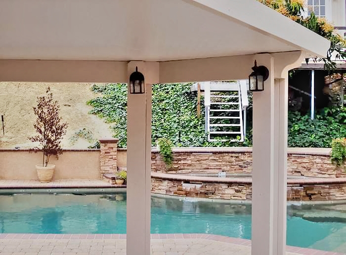 Exterior Sunroom Curved Eave California